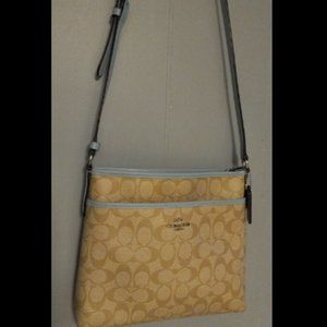 Coach Cross Body Bag Purse